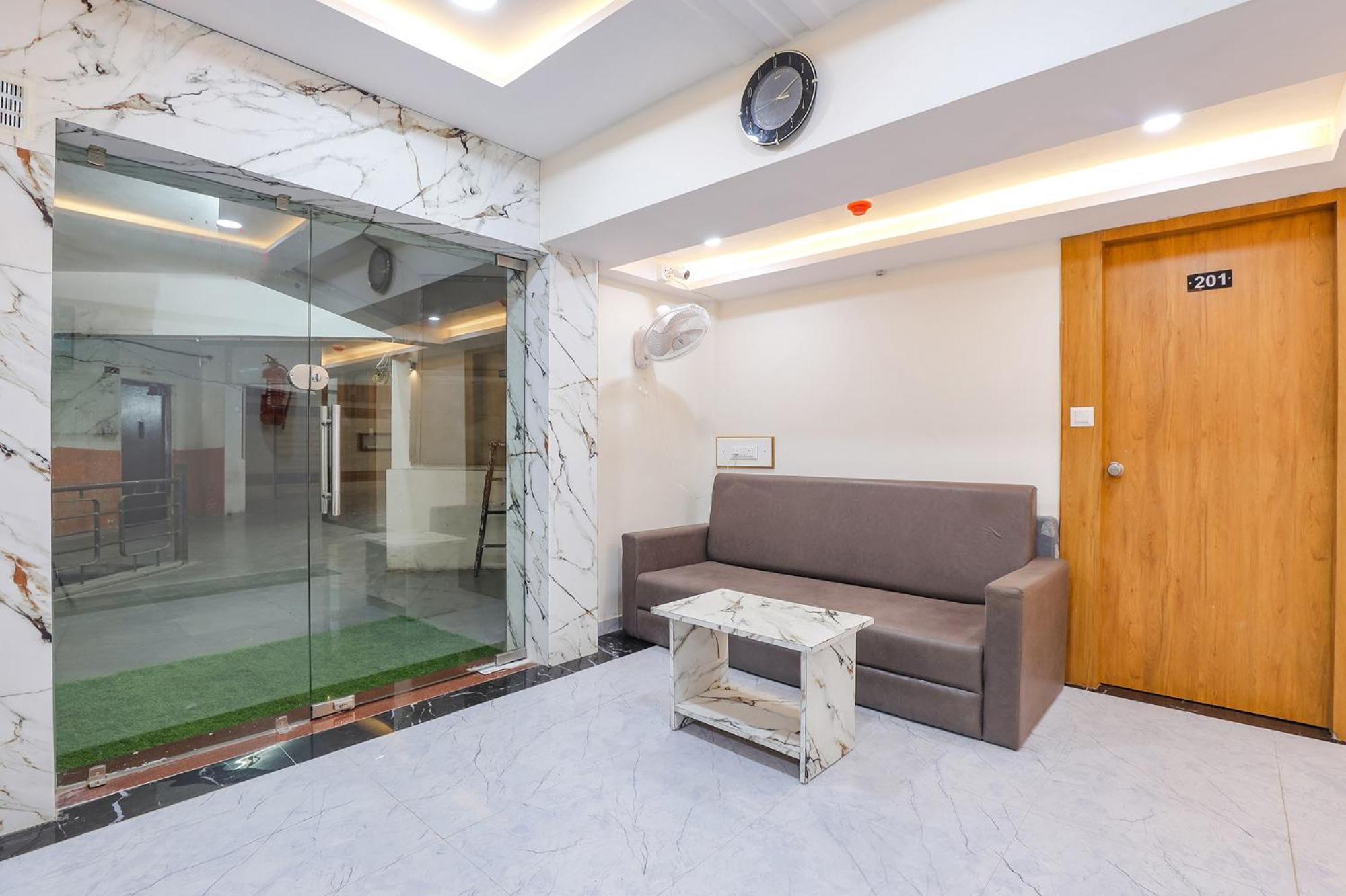 Fabhotel Crystal I - Gandhinagar Ngoại thất bức ảnh