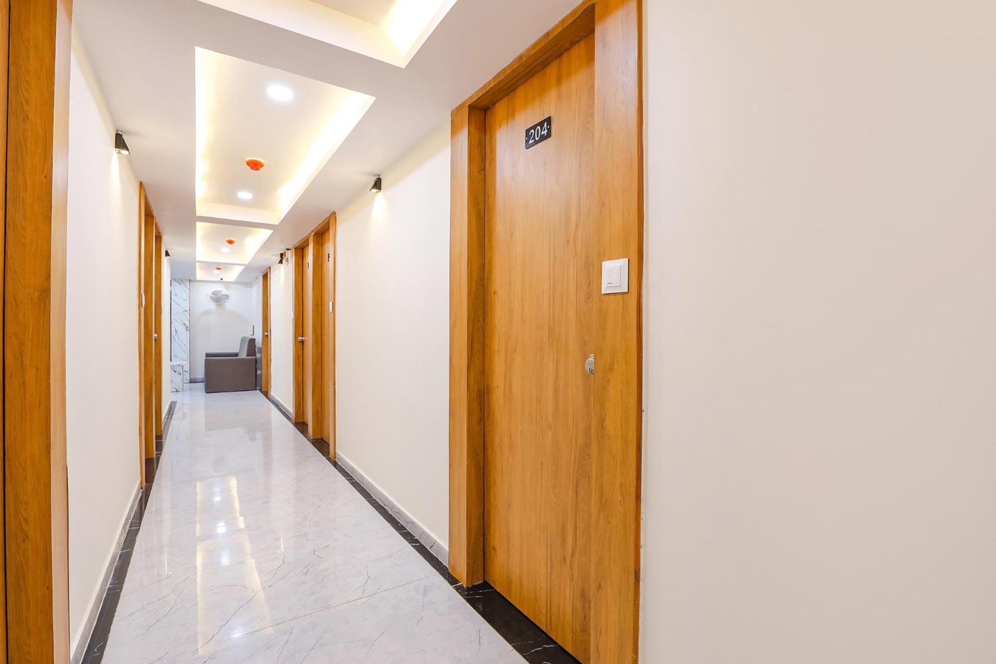 Fabhotel Crystal I - Gandhinagar Ngoại thất bức ảnh