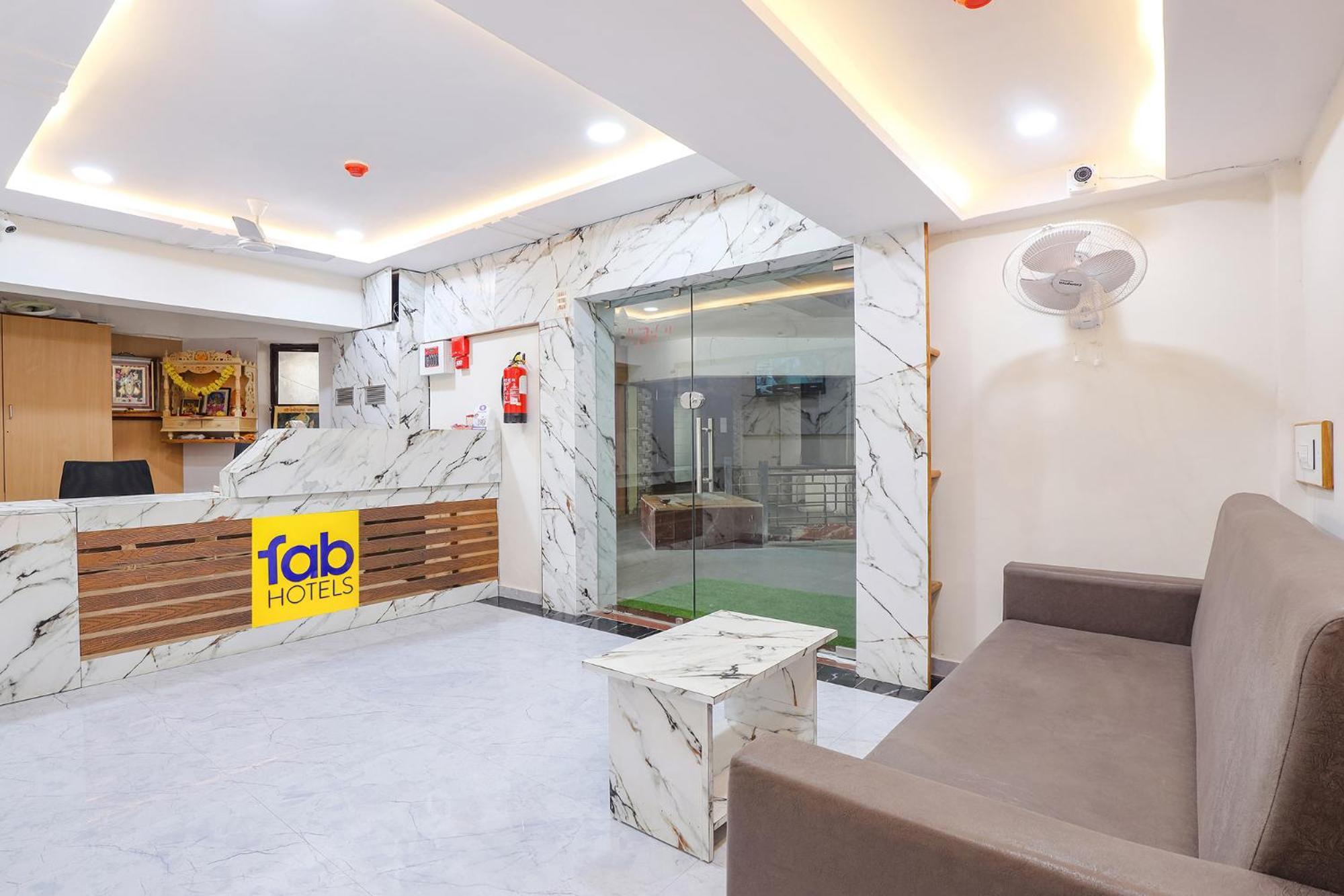 Fabhotel Crystal I - Gandhinagar Ngoại thất bức ảnh