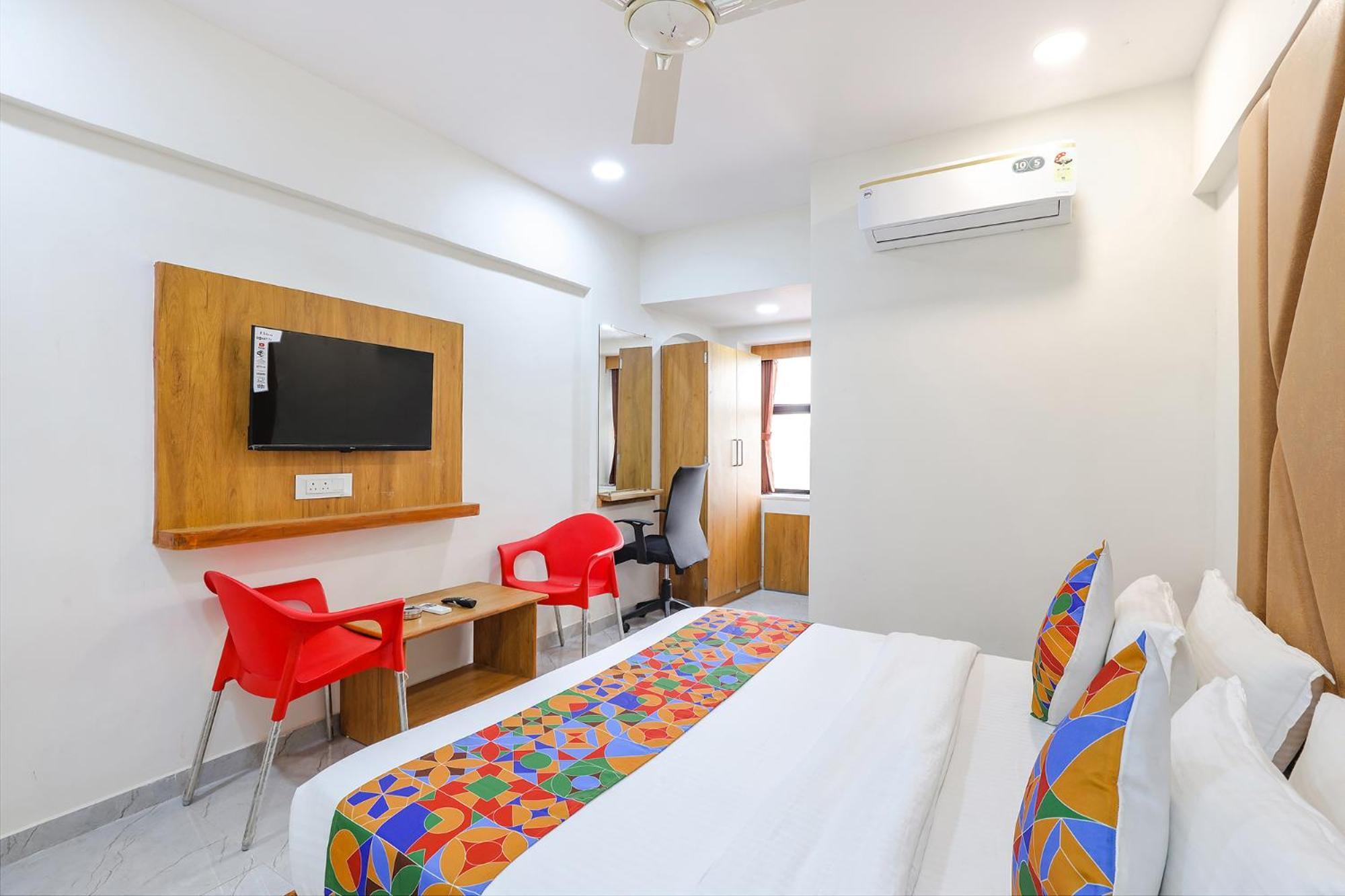 Fabhotel Crystal I - Gandhinagar Ngoại thất bức ảnh