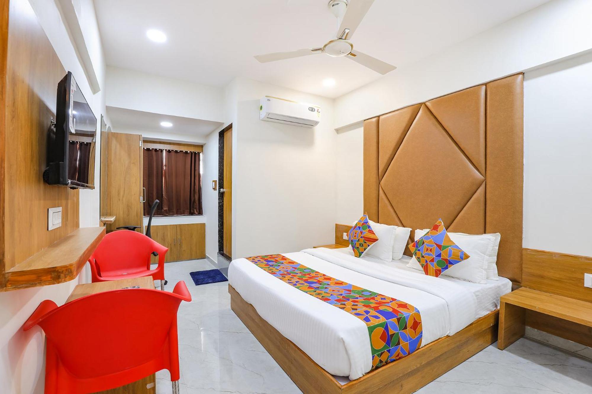 Fabhotel Crystal I - Gandhinagar Ngoại thất bức ảnh